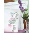 thumbnail image 1 of Taies d'Oreiller Estampées avec Bord Perlé Blanc 2/pkg-Colibri, 1 of 2