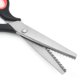 thumbnail image 4 of Tijeras para manualidades con borde decorativo, tijeras con borde de corte dentado, tijeras dentadas de costura profesional para tela/cuero/artesanía de papel (rojo), 4 of 5