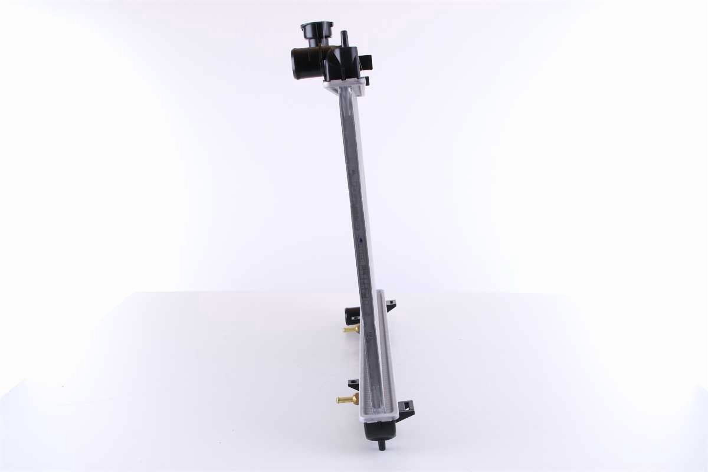 Nissens 681213 Radiator w/Integrated Transmission Oil Cooler