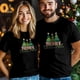 thumbnail image 4 of Camisetas gráficas informales de manga corta con árbol de Navidad verde para hombre, 4 of 8