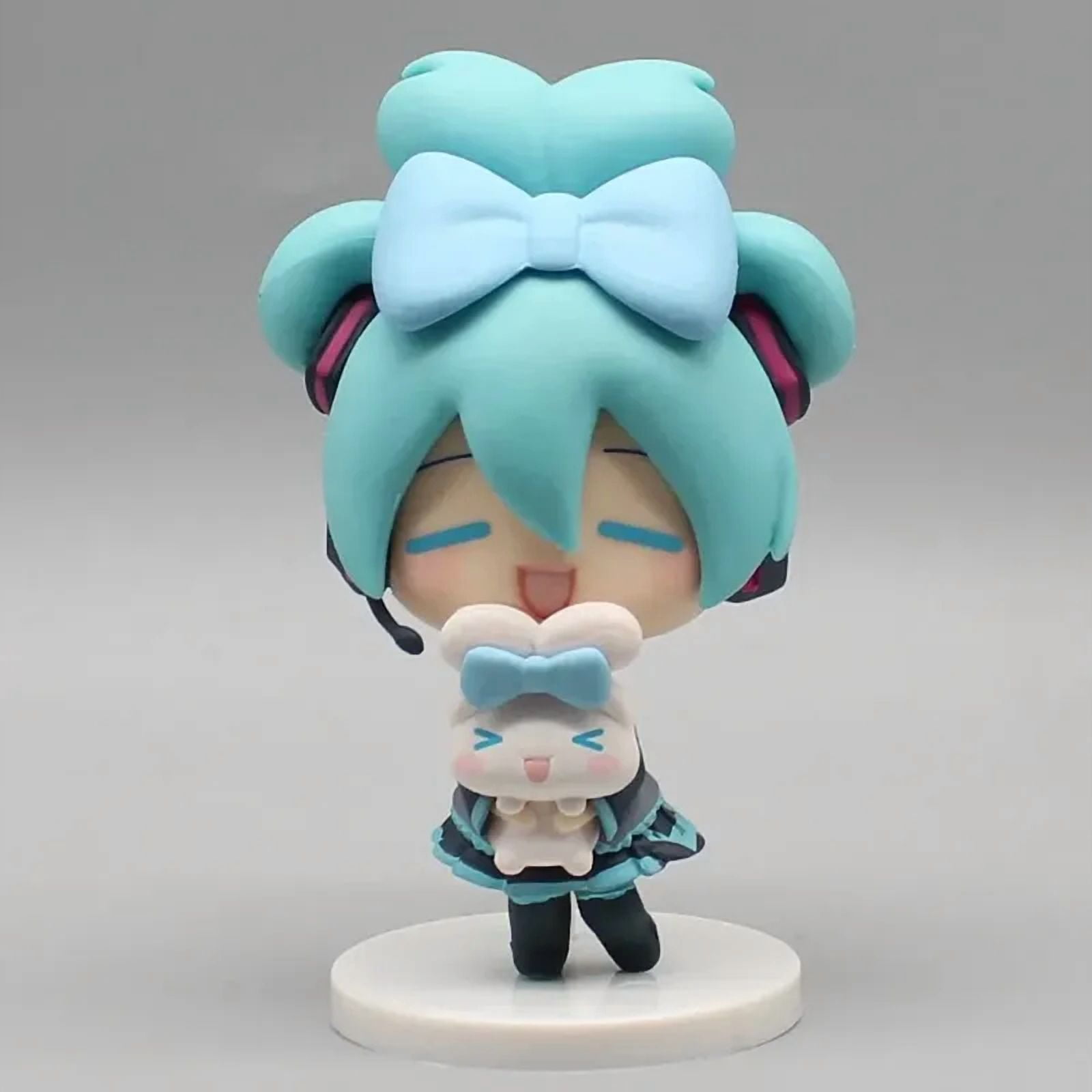 Anime Hatsune Miku Figure Cinnamoroll Figures Miku Kawaii Action Figurine Q-version Doll Model Pvc Desktop Decoration Toys Gifts