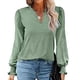 thumbnail image 1 of Blusa con volantes, manga abullonada, cuello en V, manga larga, color puro, tops de moda para mujer, 1 of 6