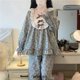 thumbnail image 3 of Conjuntos de pijamas de talla grande para mujer, Tops y pantalones de manga larga con cuello redondo, ropa de dormir de flores, otoño e invierno, 4XL, 150KG, 3 of 3