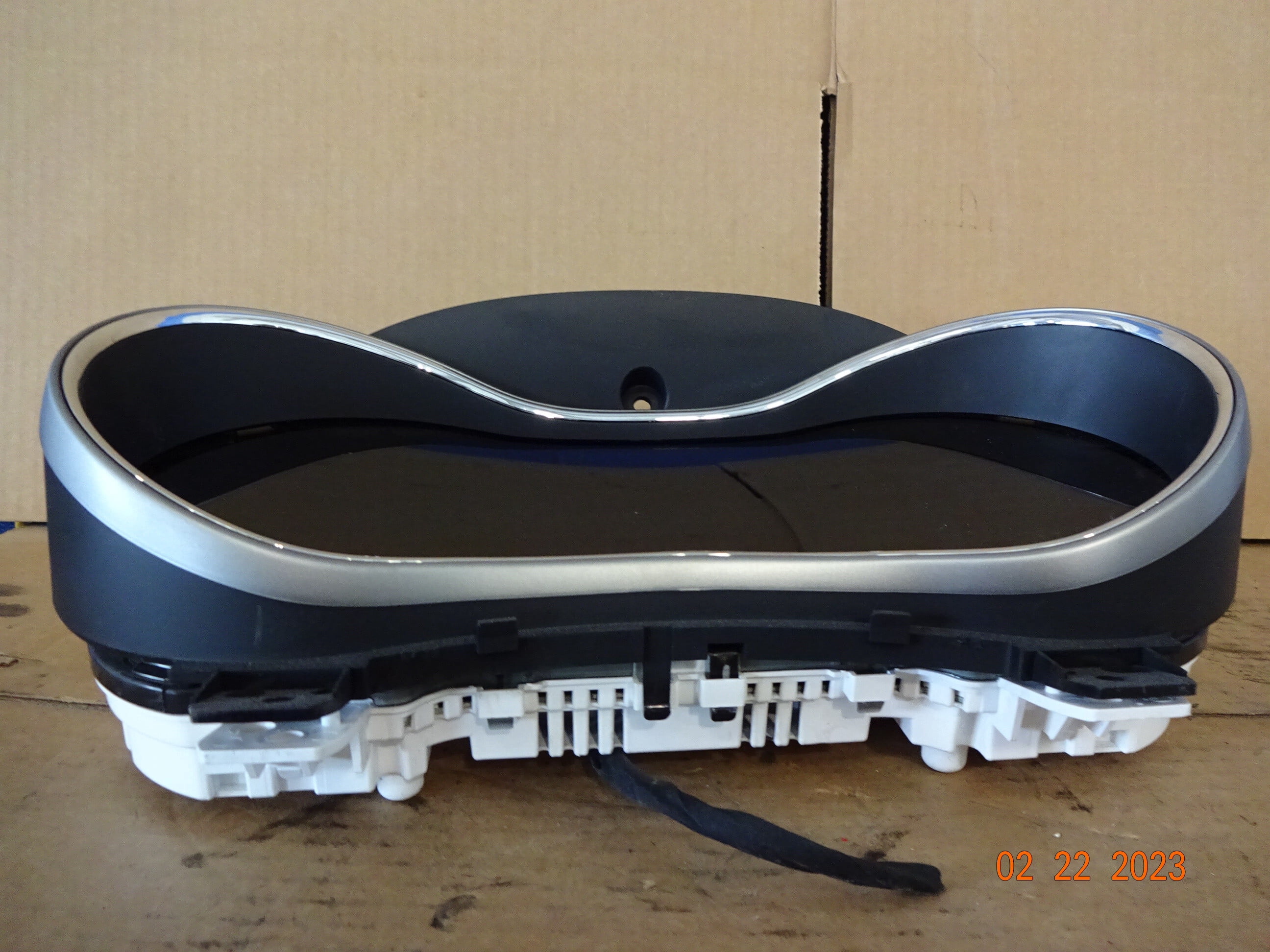 Pre-Owned 2018 Jeep Grand Cherokee Speedometer Speedo Cluster 52K OEM - Verify Specific Vehicle Fitment In Description - (Good)