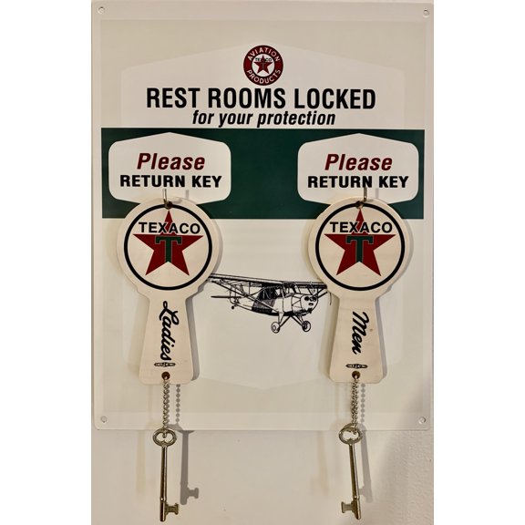 Vintage-Style Texaco Aviation Products Bathroom Key Fobs & Hanger