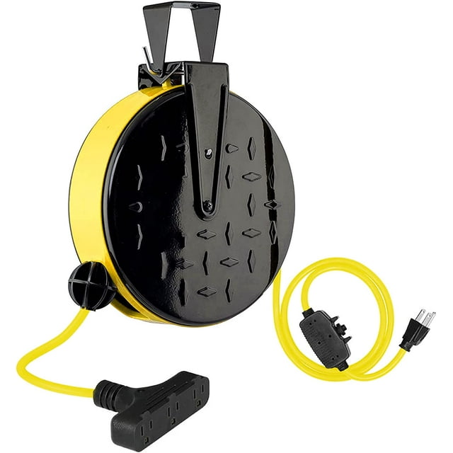 EP 30 Ft 16/3 SJTW Retractable Extension Cord Reel with 10 Amp Circuit