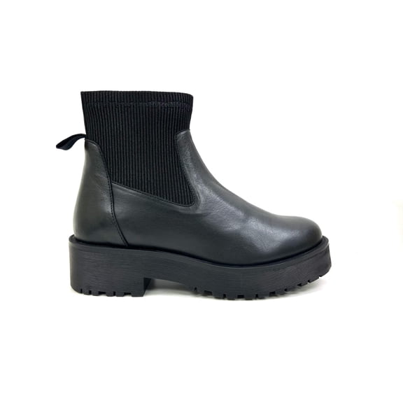 Olivia Black Platform Chelsea