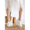 thumbnail image 5 of Florette - Tenis de novia con plataforma y encaje color marfil crema 24.5 CM, 5 of 5