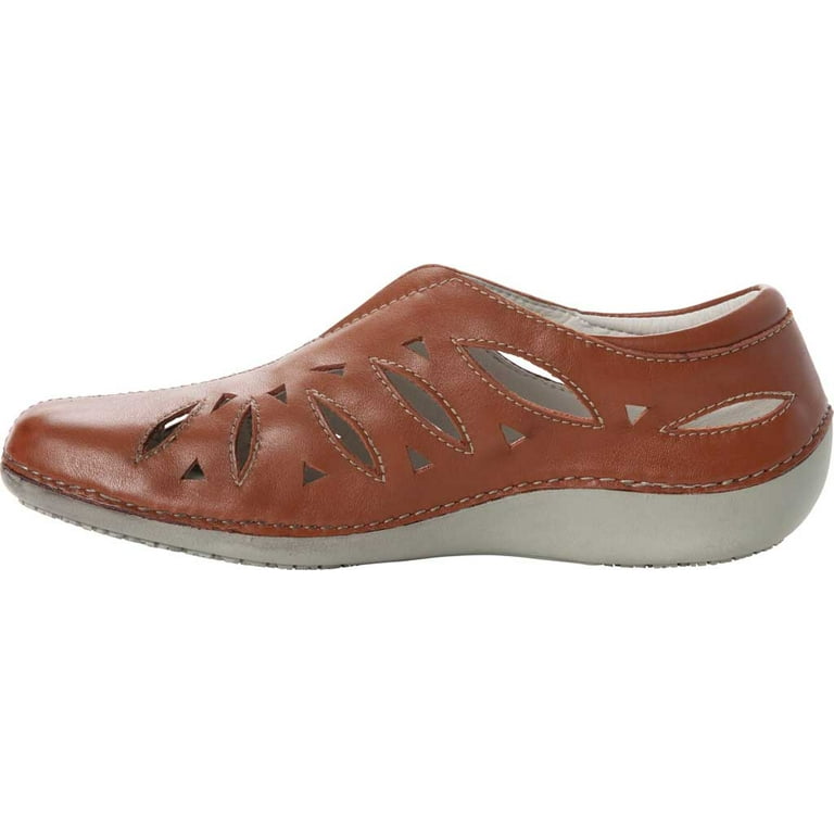 Women's Propet Cami Cutout Slip On Sneaker Tan Full Grain Leather