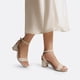 thumbnail image 4 of Sandalia DREAM PAIRS Carnival Nude en Ante con Tacón Cuadrado 6.35 cm, 4 of 7