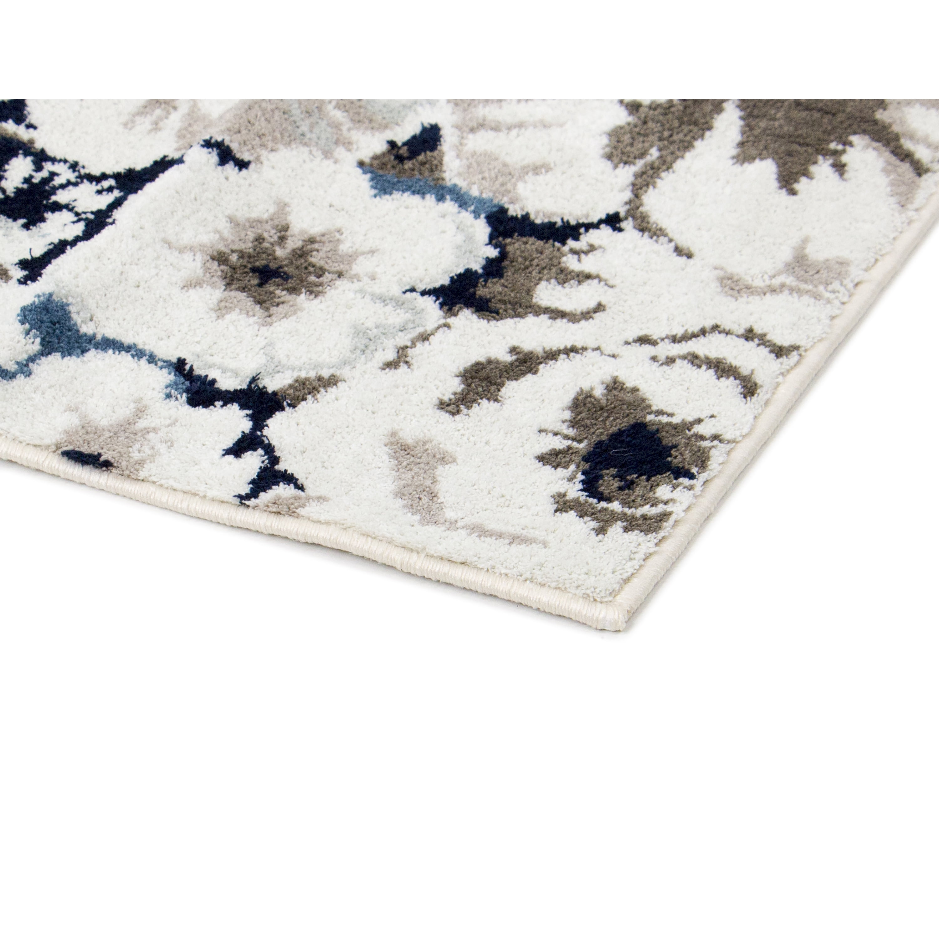 Better Homes Gardens Ivory Blooms Polyester Rug