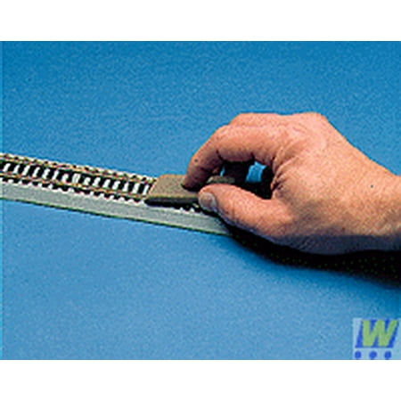 

Walthers 949-521 Bright Boy Abrasive Track Cleaner - Standard Grit