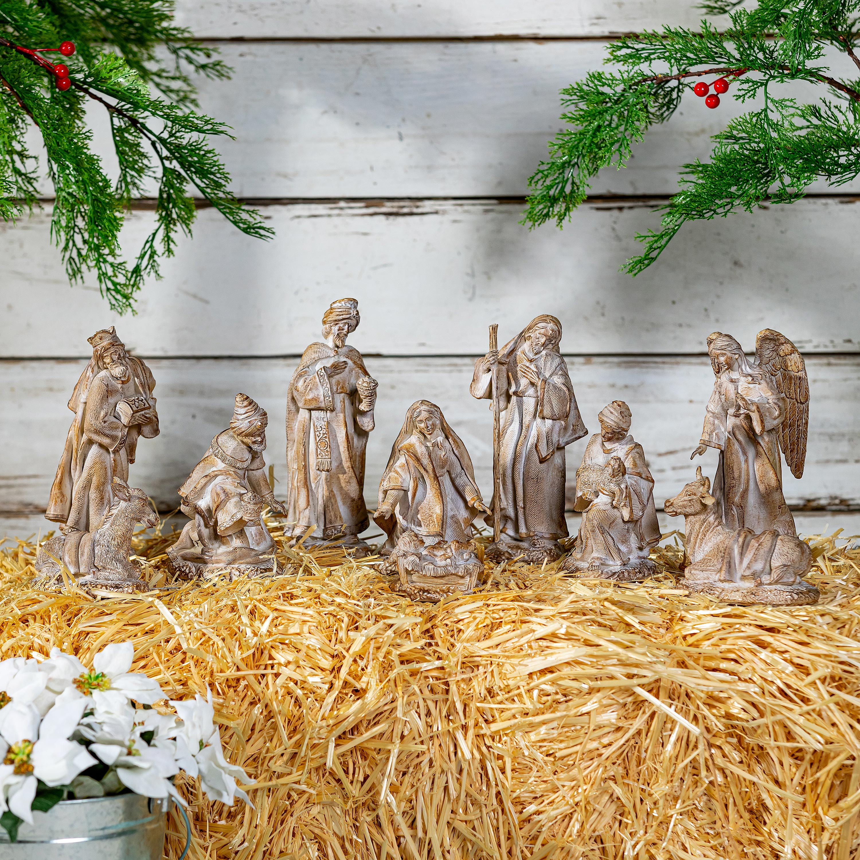 Fraser Hill Farm 3 ft African American Santa Claus Statue Holding