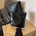 thumbnail image 3 of 51001 Bolso cuadrado hombro brillante mujer en PU con lazo-PZ20240605012514, 3 of 8