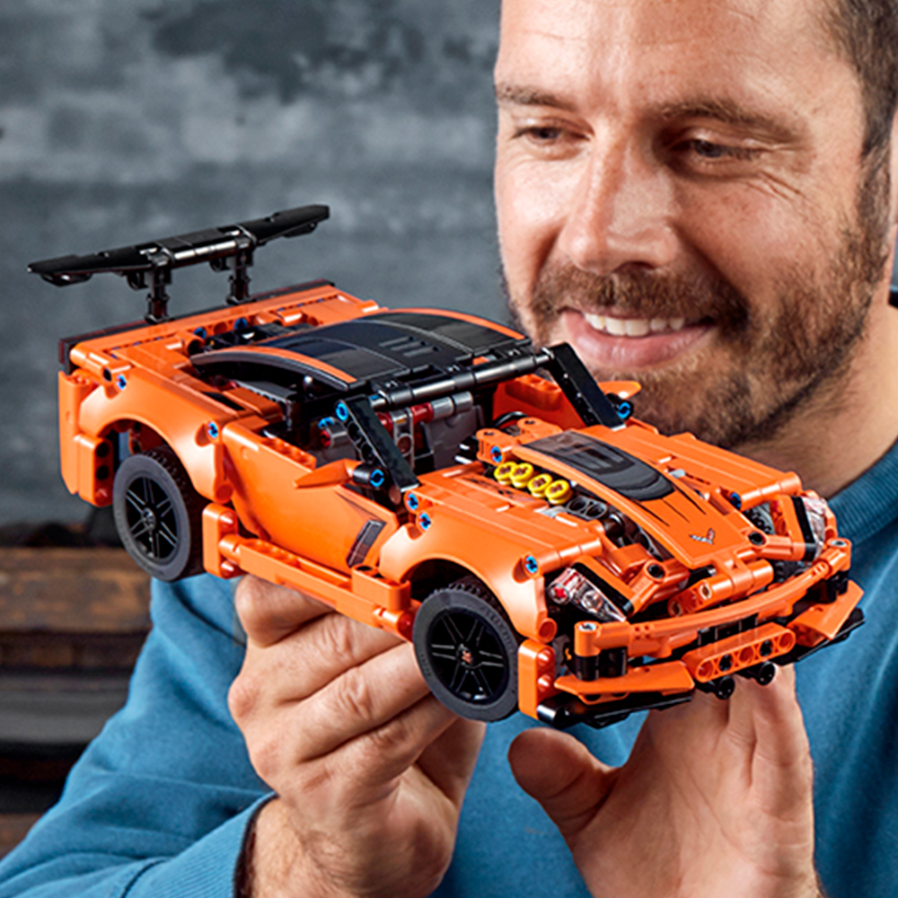 LEGO Technic Chevrolet Corvette ZR1 42093 Model Car Building Set - image 4 of 8