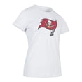 thumbnail image 3 of NFL Playera Aficionado Básica Tampa Bay Buccaneers Blanco para Mujer, Talla Chica, 3 of 5
