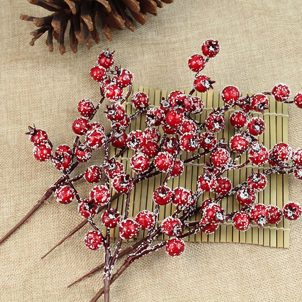 Haawooky 30 Pcs Rich Red Artificial Berry Stems Christmas Red Berry Picks,Winter Fake Berries Bunch Faux Cranberries for Holiday and Home Decor