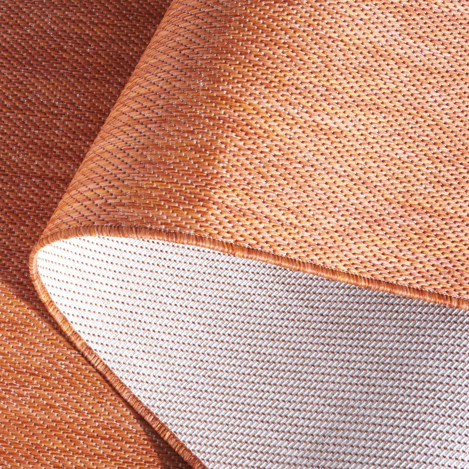 SAFAVIEH Beach House Lauressa Solid Indoor/Outdoor Area Rug