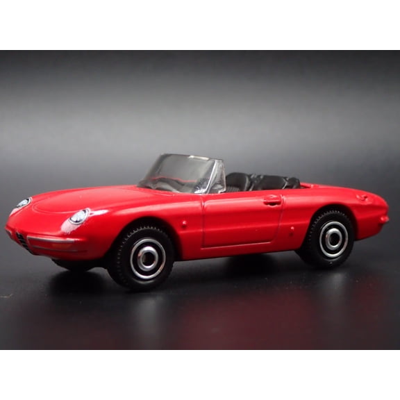 Open Box 1966-1969 ALFA ROMEO DUETTO CONVERTIBLE RED 1:64 SCALE DIORAMA DIECAST MODEL CAR