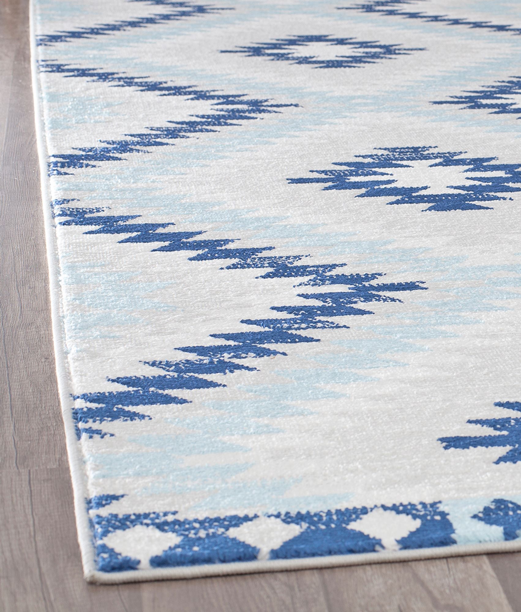 Soleil BR30I Ice Blue Tribal Moroccan blue Area Rug, 2'x8'