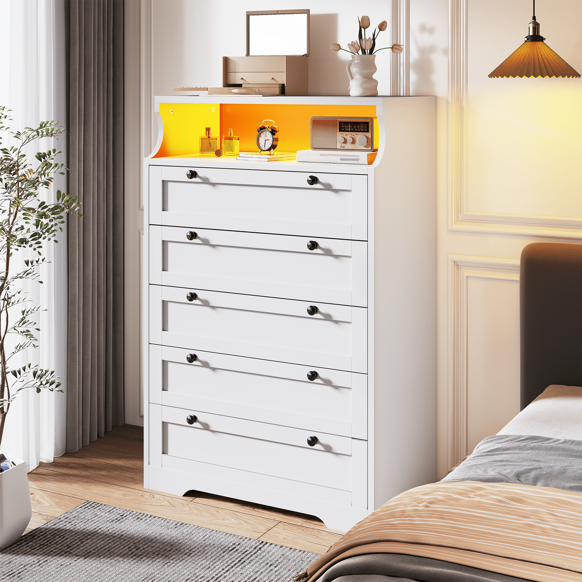 White Dresser for Bedroom with 5 Drawers,Modern Chest of Drawers with LED Lights and 2 Shelves for Living Room,Hallway