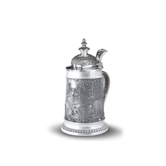 Beer stein the hunt 0.5 Liter with a pointed lid