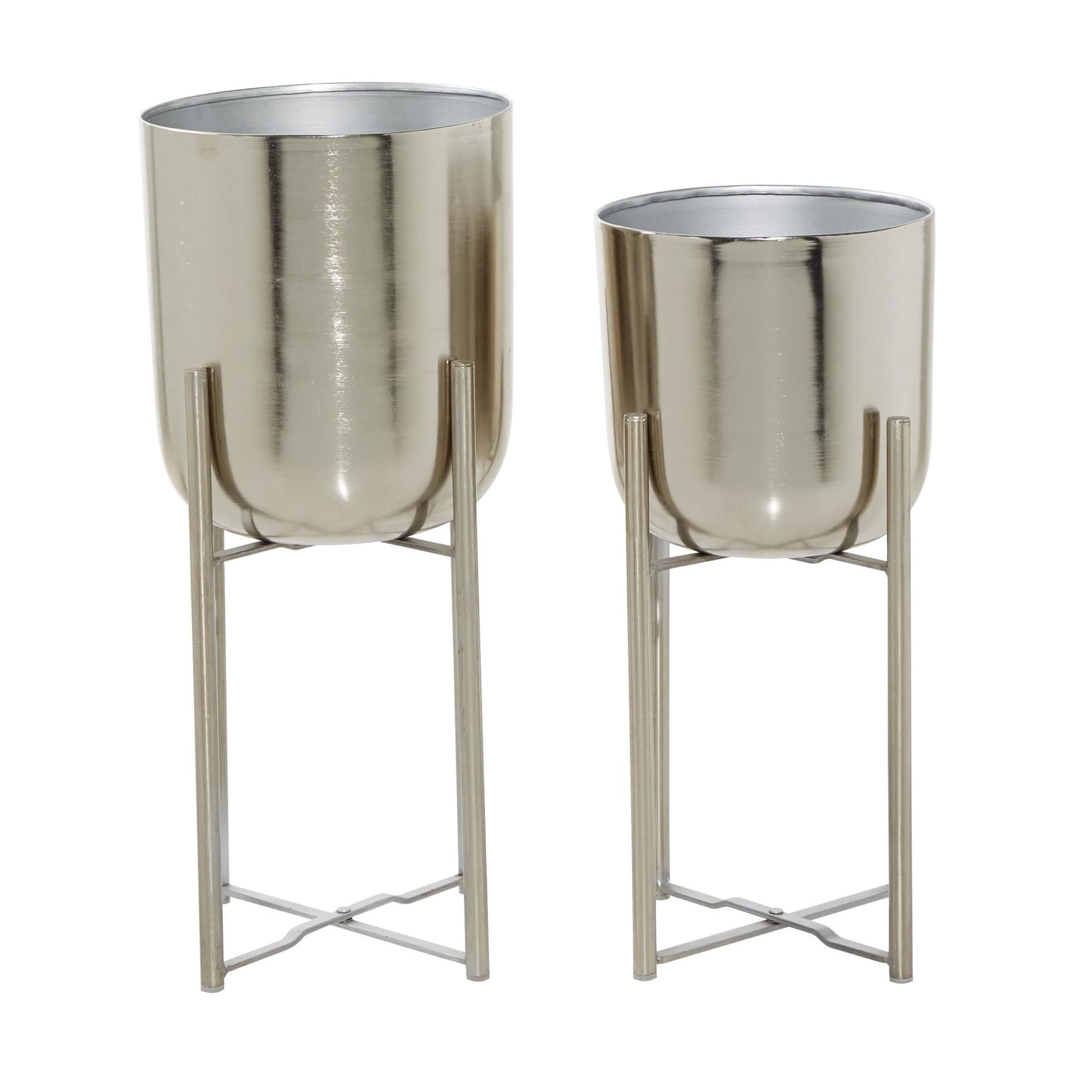 DecMode 19", 22"H Deep Recessed Dome Silver Metal Planter with Removable Stand (2 Count)