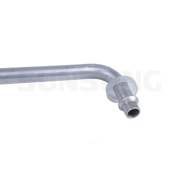 Sunsong 5801272 Engine Oil Cooler Hose Assembly