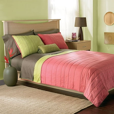 Souvenirs Reversible Pick Stitch Quilt Set