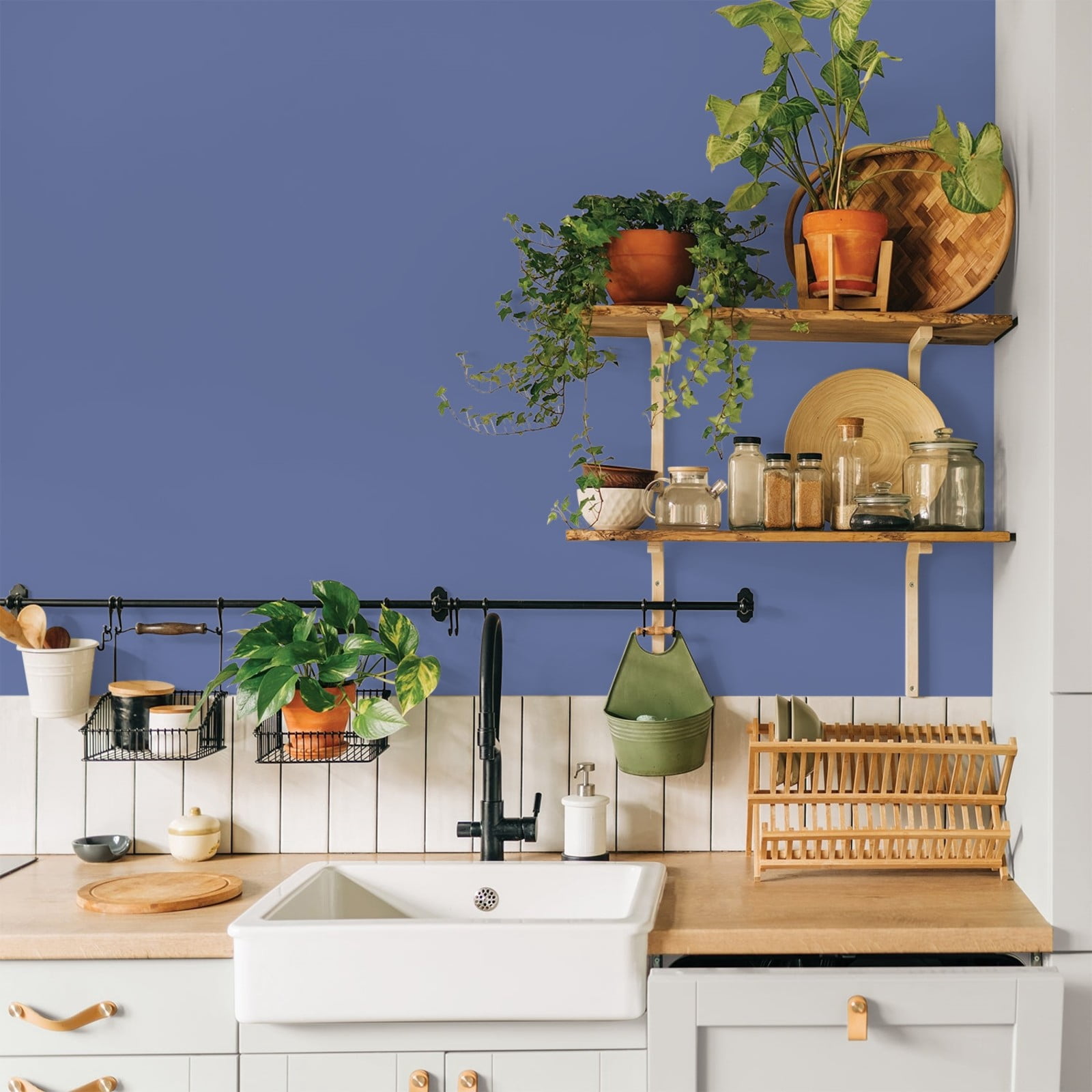 Glidden Glidden Kitchen Bath and Laundry Blueberry Patch / Purple, Eggshell Interior Paint with Primer, 1 Gallon