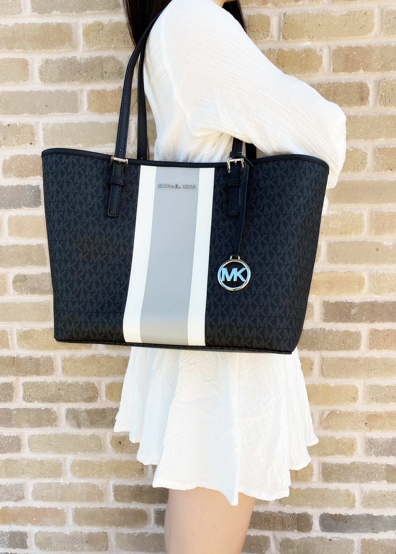 mk medium carryall tote