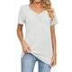 thumbnail image 3 of Camiseta fina de verano con cuello en V y plisado para mujer - Jersey de color liso - Tejido suave, versátil para la playa/fiestas, con un encantador detalle de rosas, 3 of 3
