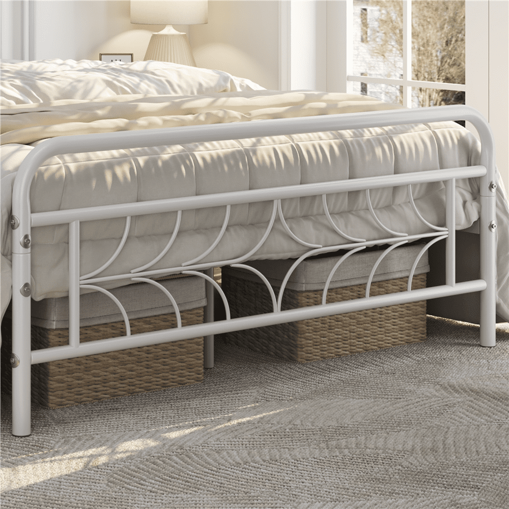 Easyfashion Astra Sparkling Star-Inspired Design Metal Bed, Queen, Black