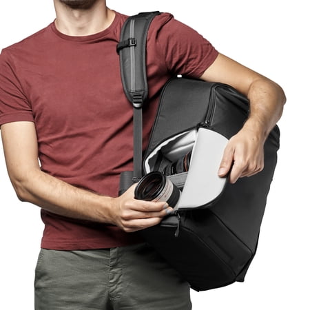 【OUTLET】Loweproロープロ カメラバッグ フリップサイド 400 AW III ブラック 大容量20L 仕切調整 三脚取付 レインカバー付 LP37352-PWW 【Manfrotto 公式】