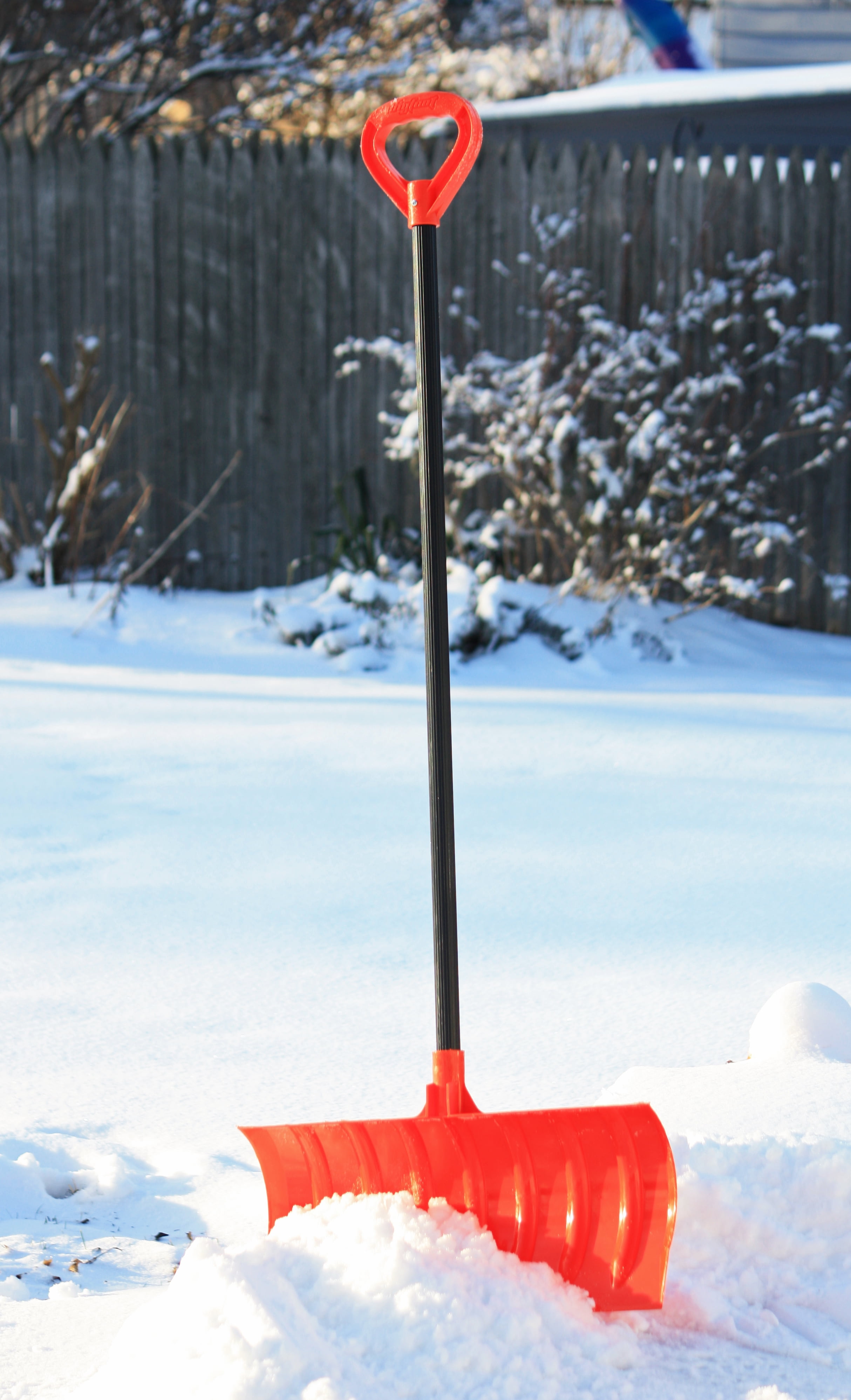 EMSCO - Bigfoot 21" Roller Snow Shovel - Metal Handle - Large D-Grip