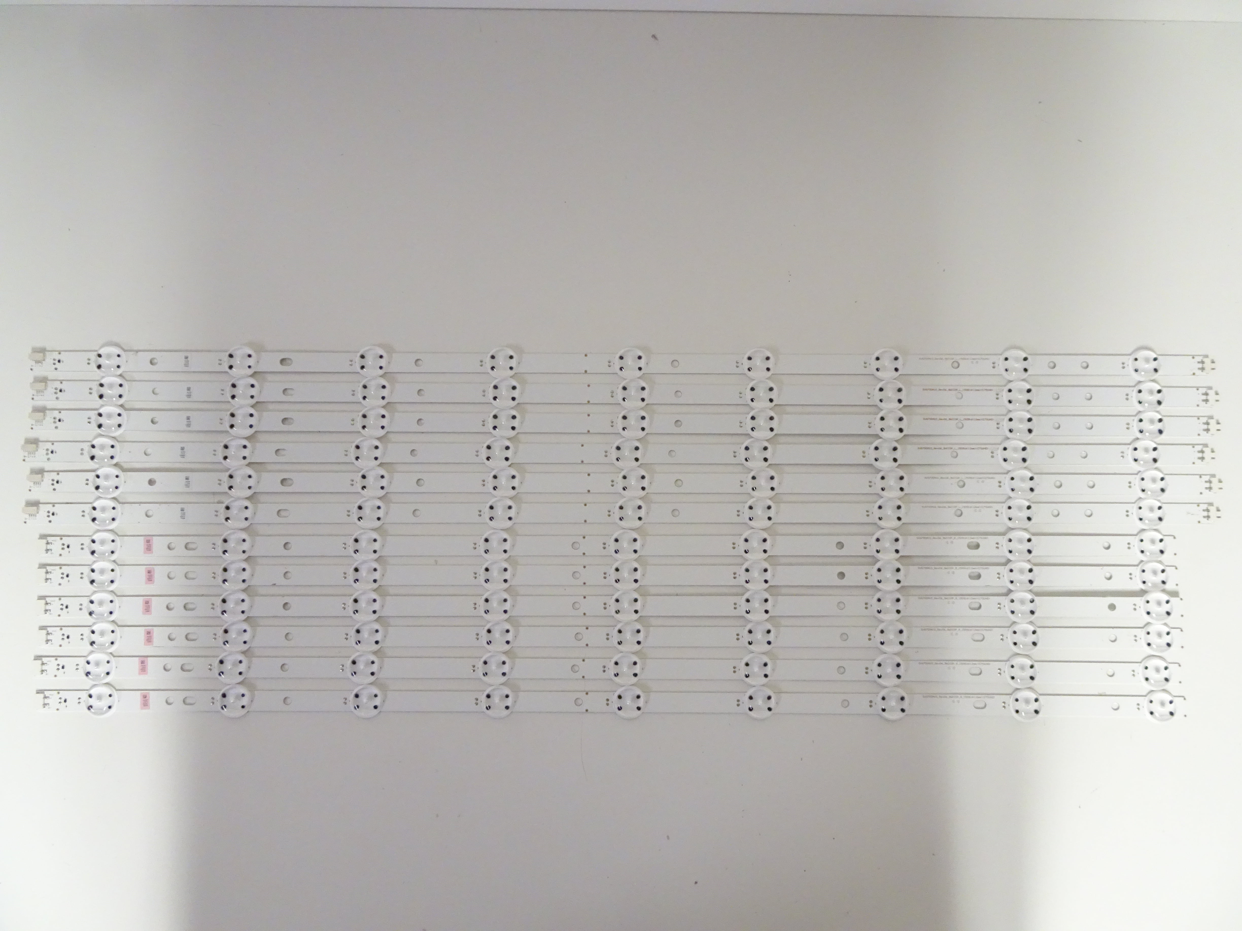 Vizio E70UD3 LED Backlight Strip Set (12) SVG700A10