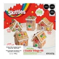 thumbnail image 1 of Caja armable aldea navideña con Skittles, 25.5 oz, 1 of 1