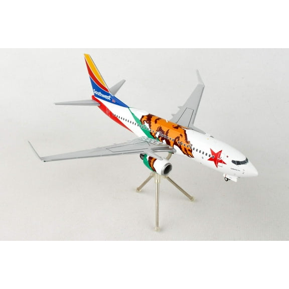 Boeing 737-700 Commercial Aircraft "Southwest Airlines" California Flag Livery 1/200 Diecast Model Airplane by GeminiJets