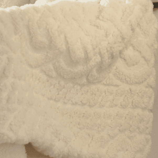 Dearfoams Ivory Embossed Sherpa with Solid Sherpa Reverse Throw, Polyester, 50 in x 60 in