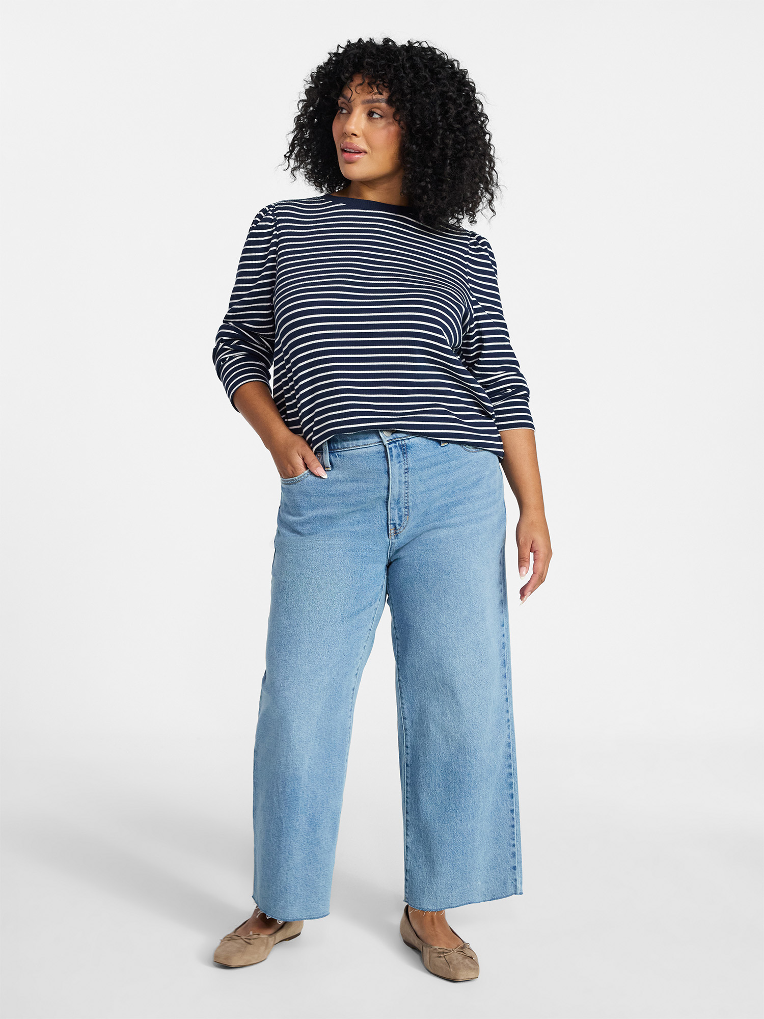 Terra & Sky Women's Plus Puff Long Sleeve Crewneck Top, Sizes 0X-5X
