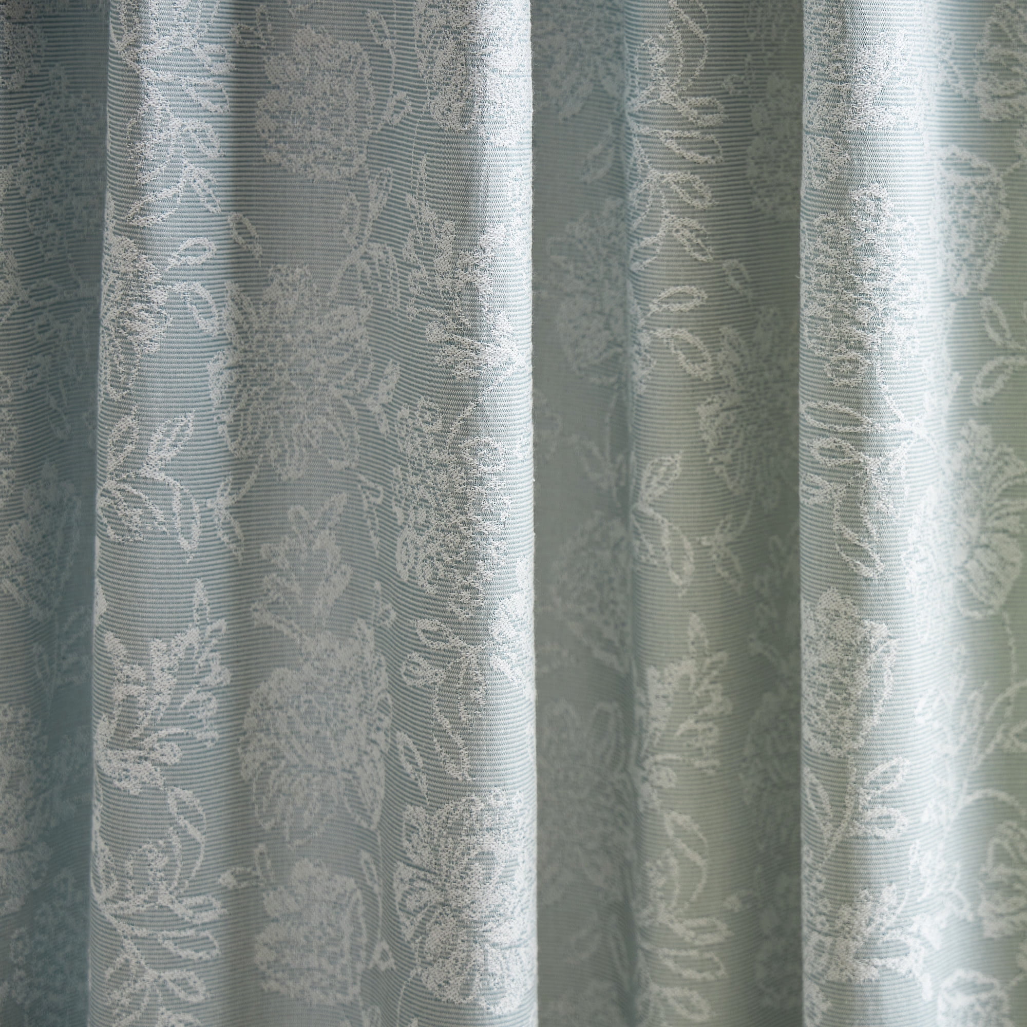 Martha Stewart Cottage Floral Jacquard, Light Blue, Valance, Room Darkening, Indoor, 1 Piece, Adult, 50" x 18"