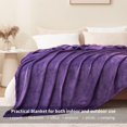 thumbnail image 2 of Couverture Jetée Violette - Couverture Polyvalente Douce et Chaude Taille King Moelleuse Extra Grand, 2 of 7