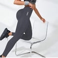 thumbnail image 1 of Seamless High Waisted Hip Lifting Tight Wear, Peach Hip Lifting Training Pants, 1 of 5