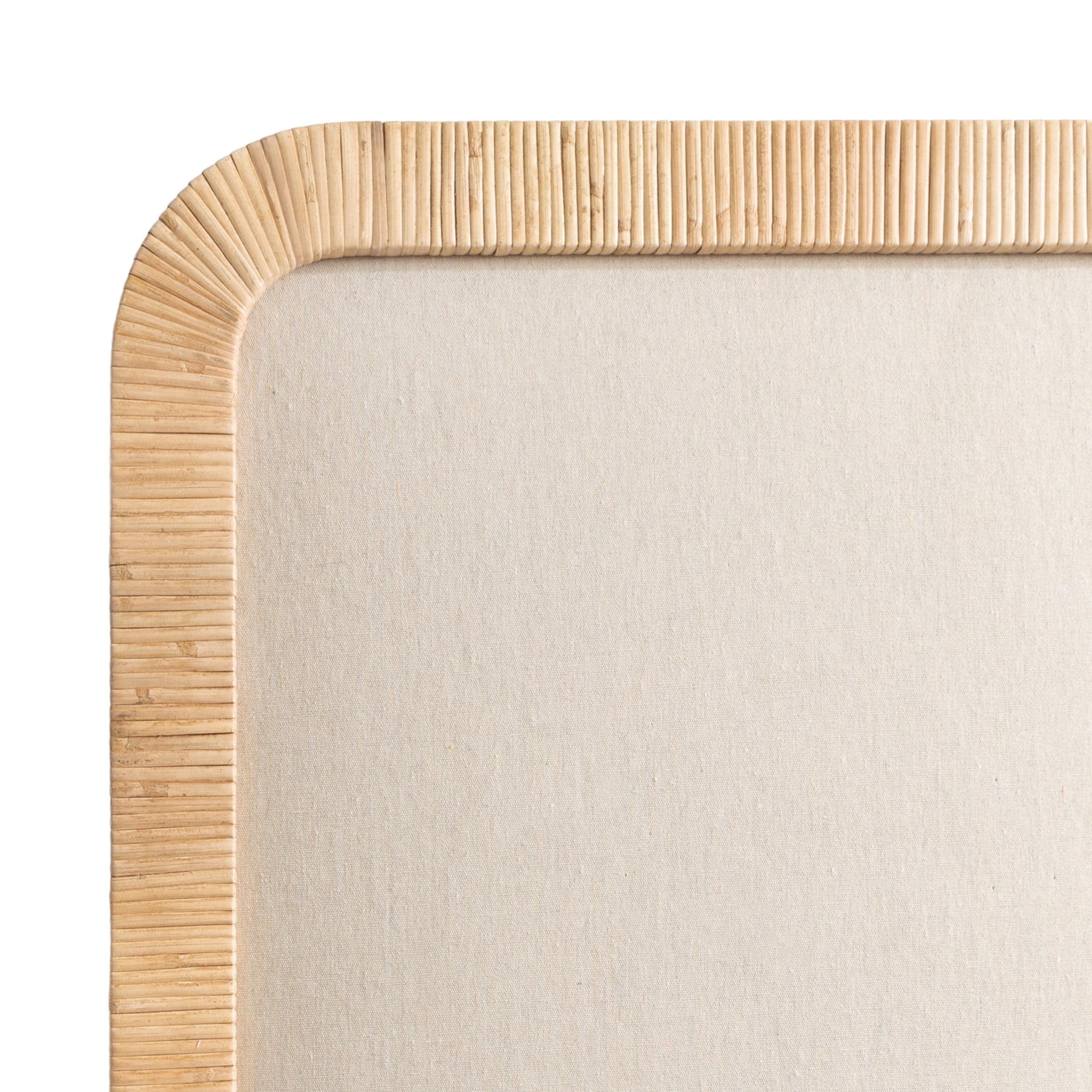 Kate and Laurel Rahfy Modern Rattan Framed Wall Pinboard, 20 x 30, Natural Rattan, Boho Rounded Rectangle Bulletin Board for Use as Motivational Vision Board or Wall Organizer