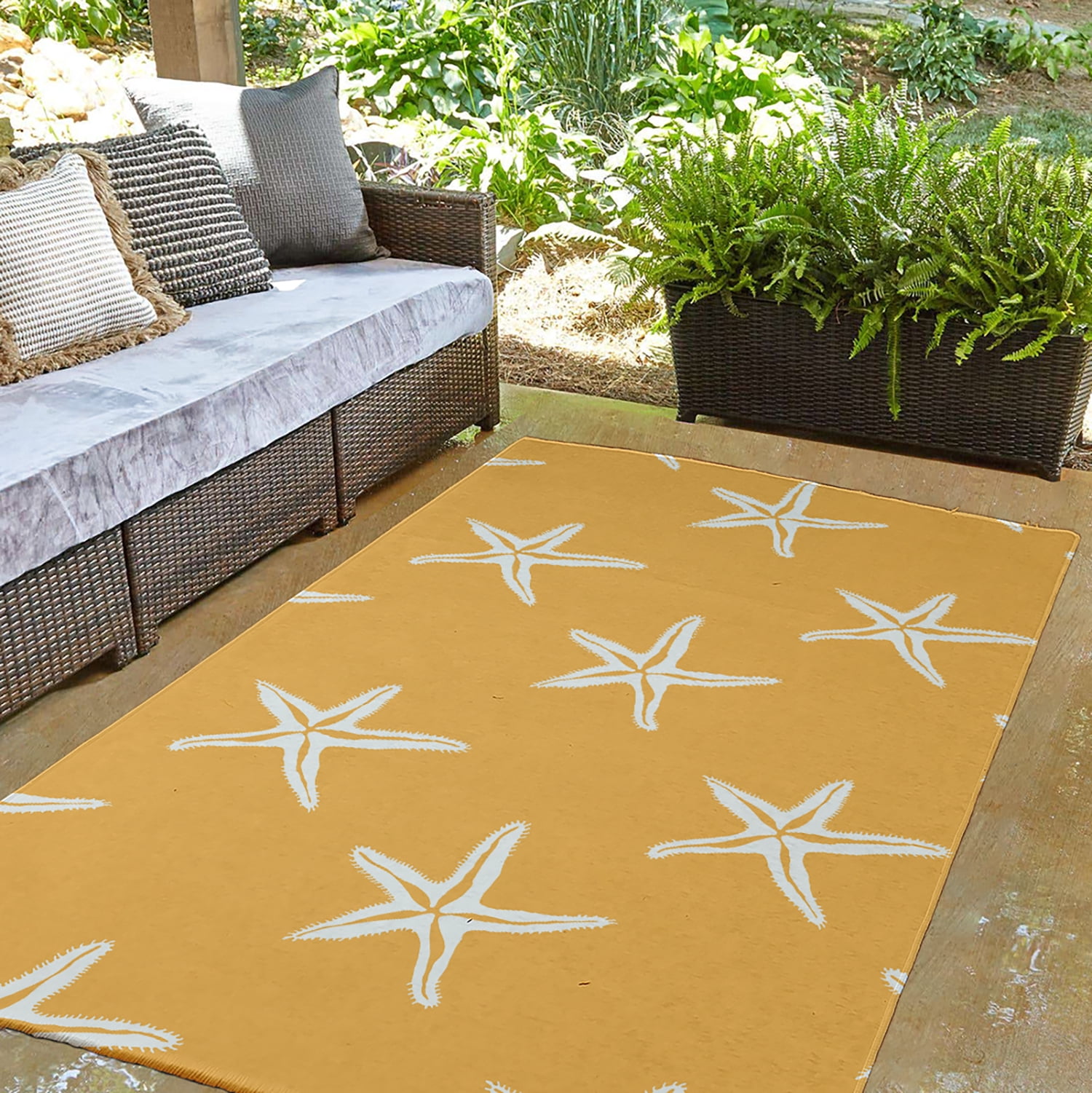 3' x 5' Simply Daisy Starfish Beach Style Chenille Area Rug, Egg Yolk Yellow