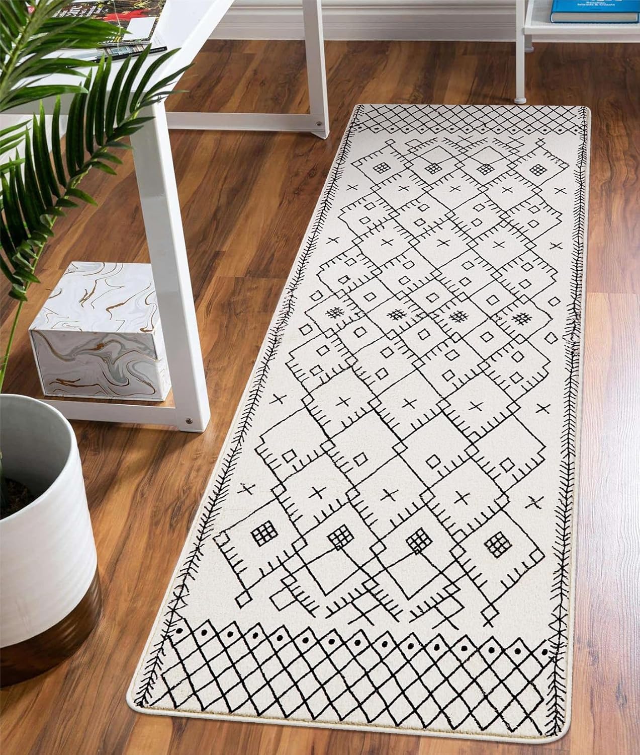 Bathroom Runner Rug 20x59 inch Long Boho Bath Mat Non-Slip Moroccan Farmhouse Gray Bath Rug Soft Velvet Machine Washable Bathroom Mats for Tub Sink Shower