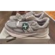 thumbnail image 2 of Size 9 - New Balance 990v6 Made in USA Castlerock, 2 of 5