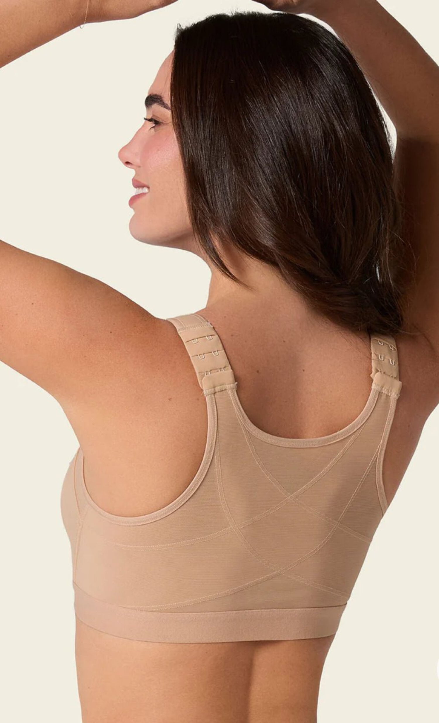 Women's Leonisa 011473 Posture Corrector Back Support Wireless Bra (Black 42D)