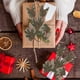 thumbnail image 4 of Decoraciones navideñas, adornos navideños, regalos navideños, decoración navideña, rollos de cinta para regalos, cintas navideñas con alambre, cinta navideña, cinta para envolver regalos, manualidades, 4 of 6