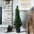 thumbnail image 2 of Vickerman Arbre de Cèdre Vert Artificiel en Pot de 3 Pieds Résistant aux UV, 2 of 3